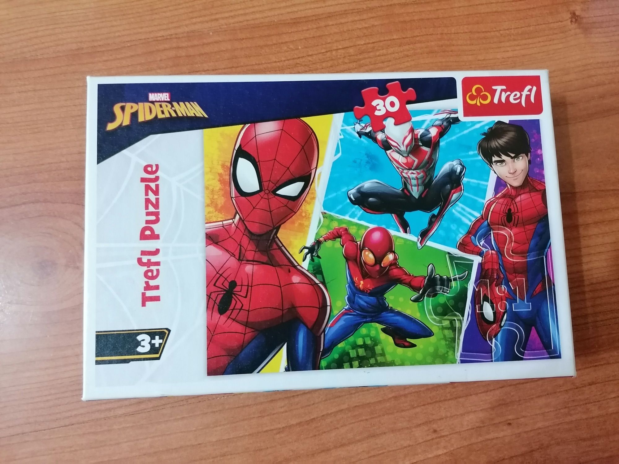 Lot Puzzle-uri Spiderman