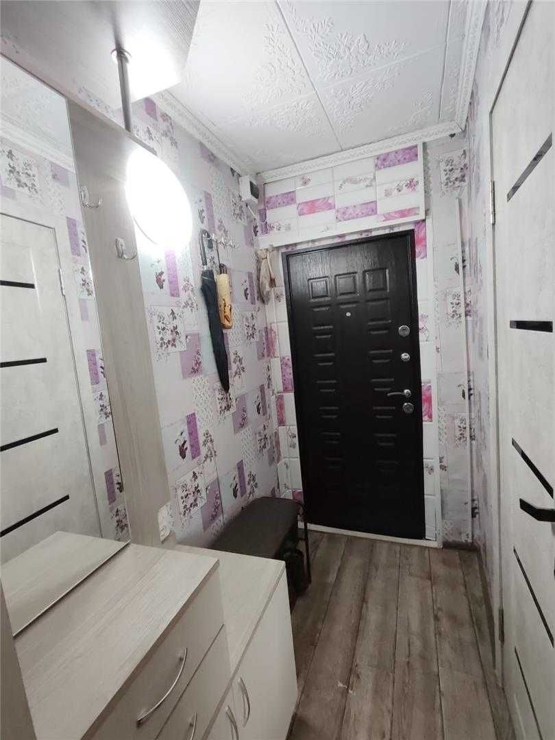 *Продам 2 комн. квартиру 13 мкр-н .Помощь в ипотеке. ТОРГ