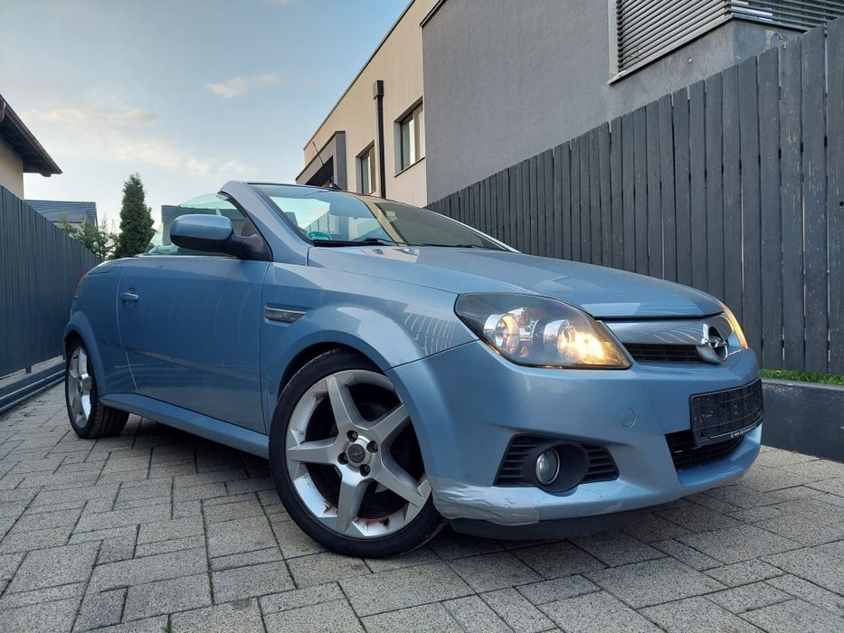 Oper Tigra cabrio 2005, motor 1.8 benzină, 125 cp, euro 4, 152000 km