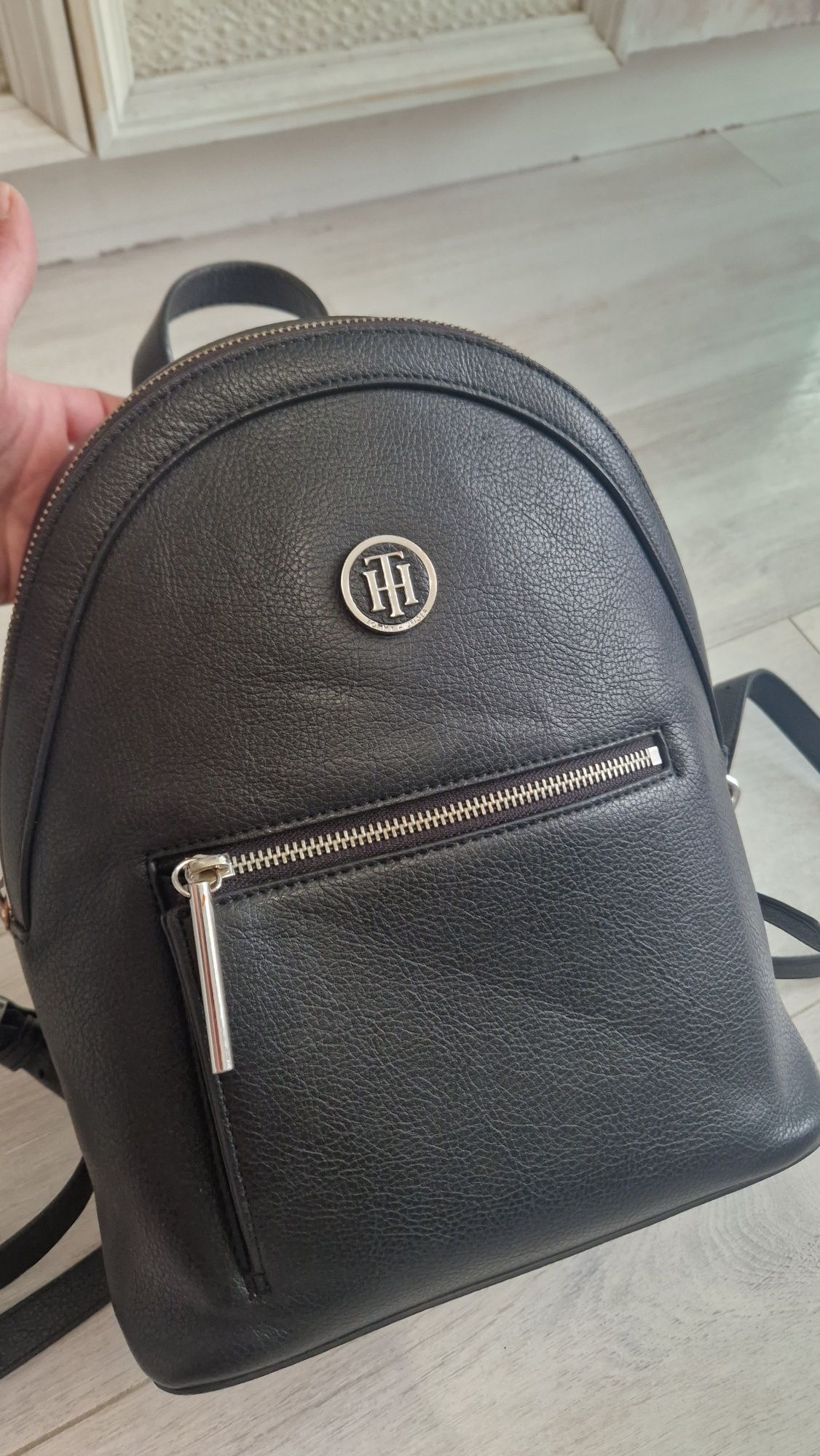 Tommy hilfiger оригинална раница