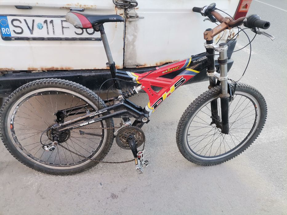 Bicicleta MTB DHS suspensie 21 viteze, perfect funcțională, roti 26,