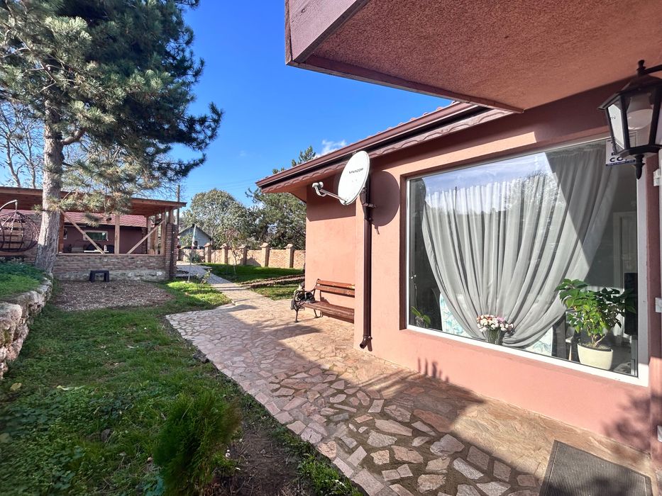 Нова къща с Звездица