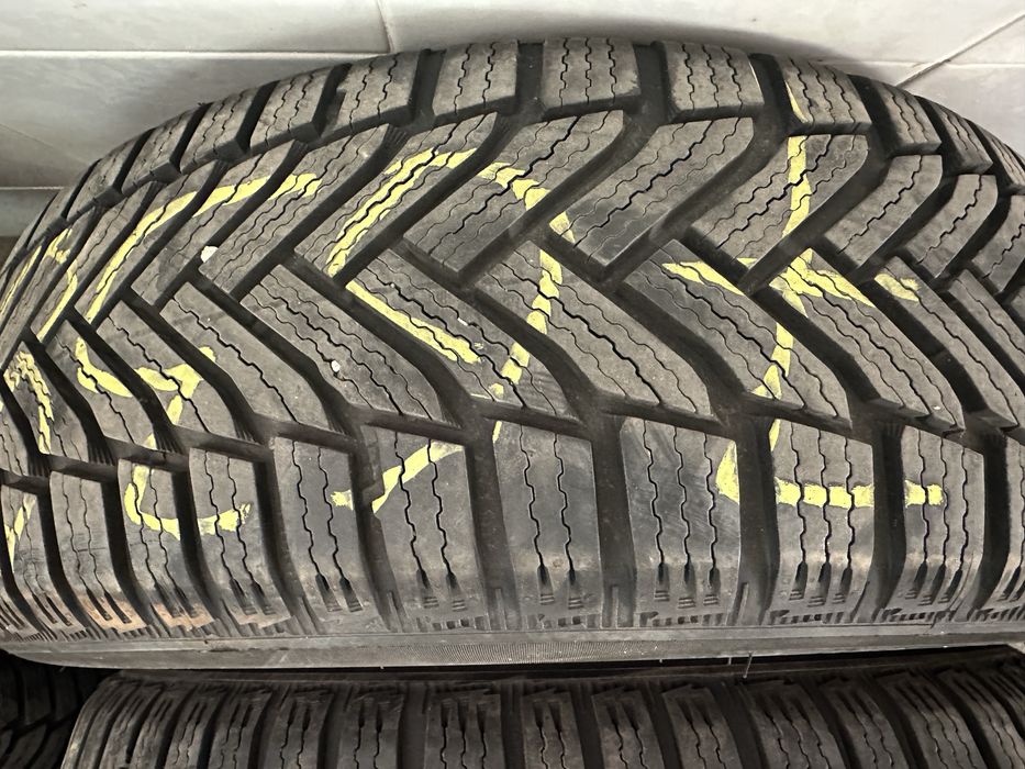 Зимни Гуми Мишлен Michelin 205/55R16 91H