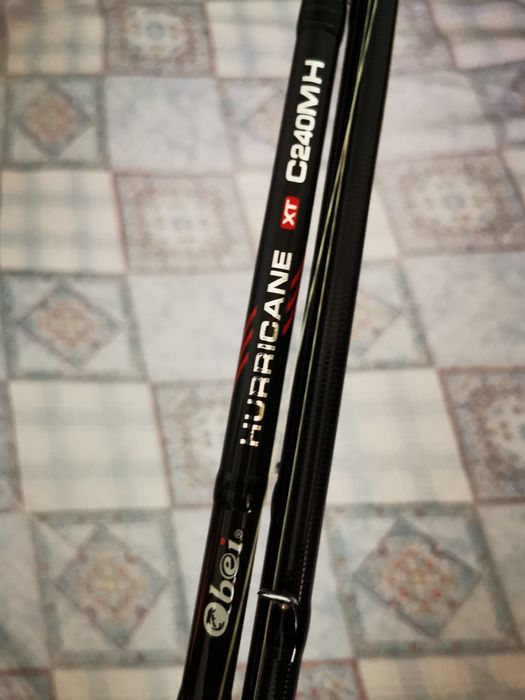 Щукарска въдица 2.40м Obei Hurricane с макара Obei P1