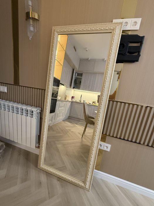 Зеркало в багете