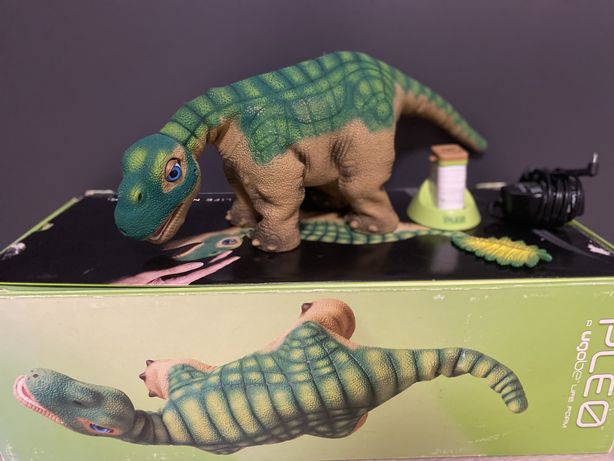 Pleo-Dinozaur Robotic Autonom