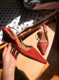 Червени кожени сандали/ токчета на More&More Milano, с отворена пета