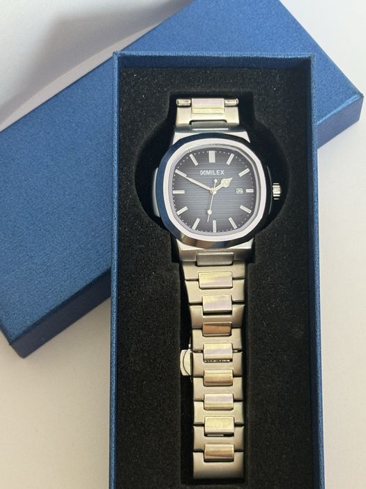 Сағат сатылады, жақсы істеп тұр