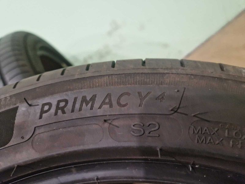 2 Michelin R17 225/45/ 
летни гуми 
DOT2622