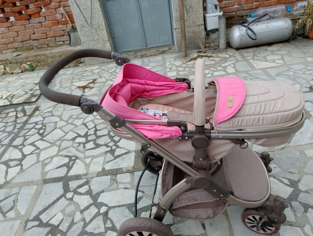 Бебешки количка Lorelli