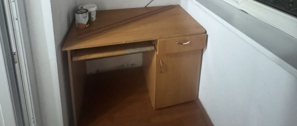 Стол писменный со шкафчиками