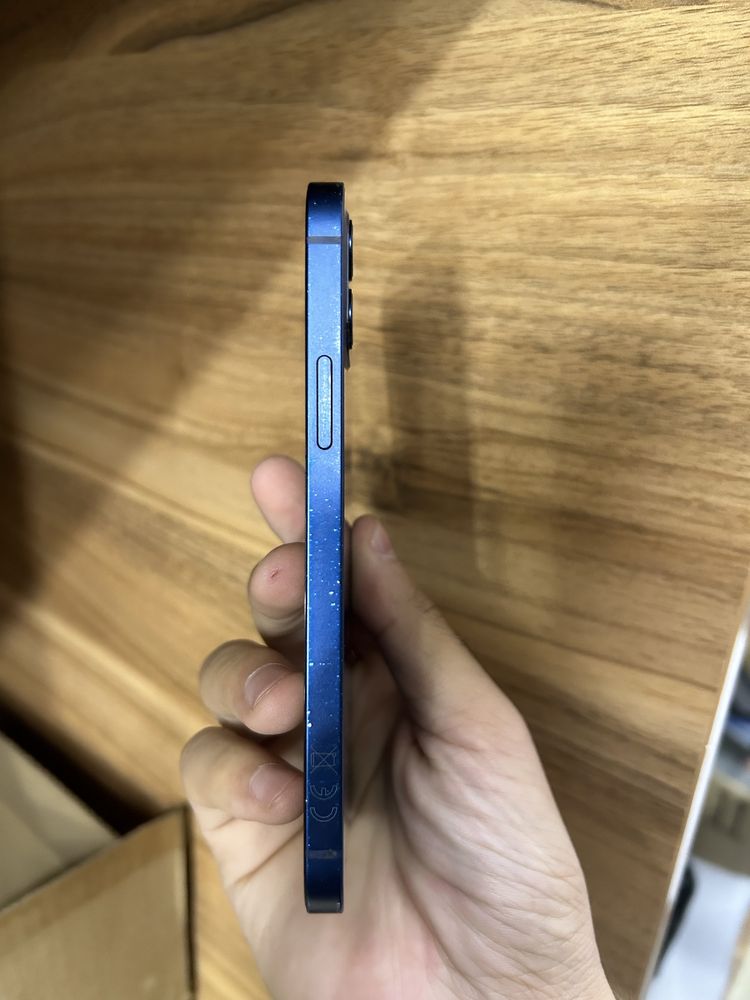 Iphone 12 naxtga va nasiyaga beriladi