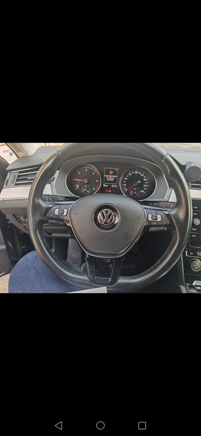 Volkswagen Passat 2019 Unic Proprietar