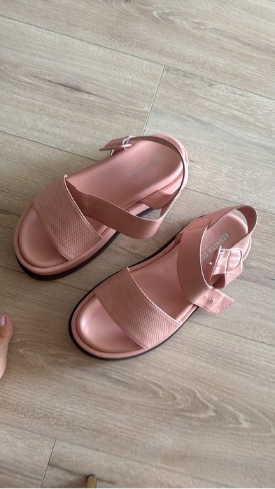 Sandale piele Kenneth Cole New York 39