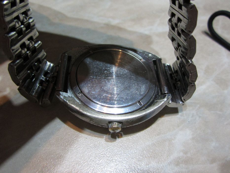 Часовник POLJOT 17 Jeweis Механичен