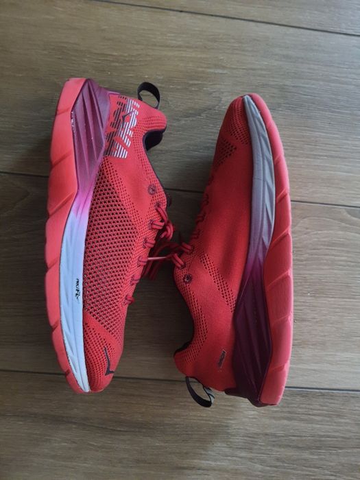 Hoka One mărimea 40,5