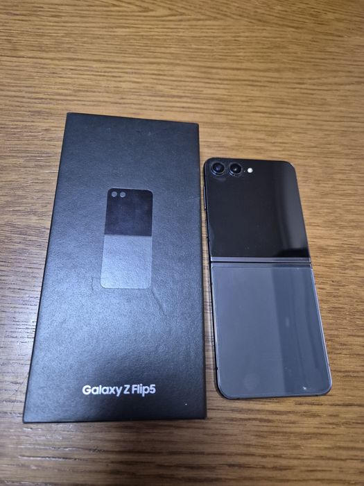 Samsung Galaxy Z Flip5