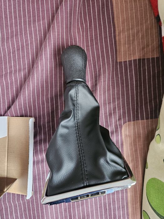 Manșon și nucă schimbător ford focus 2