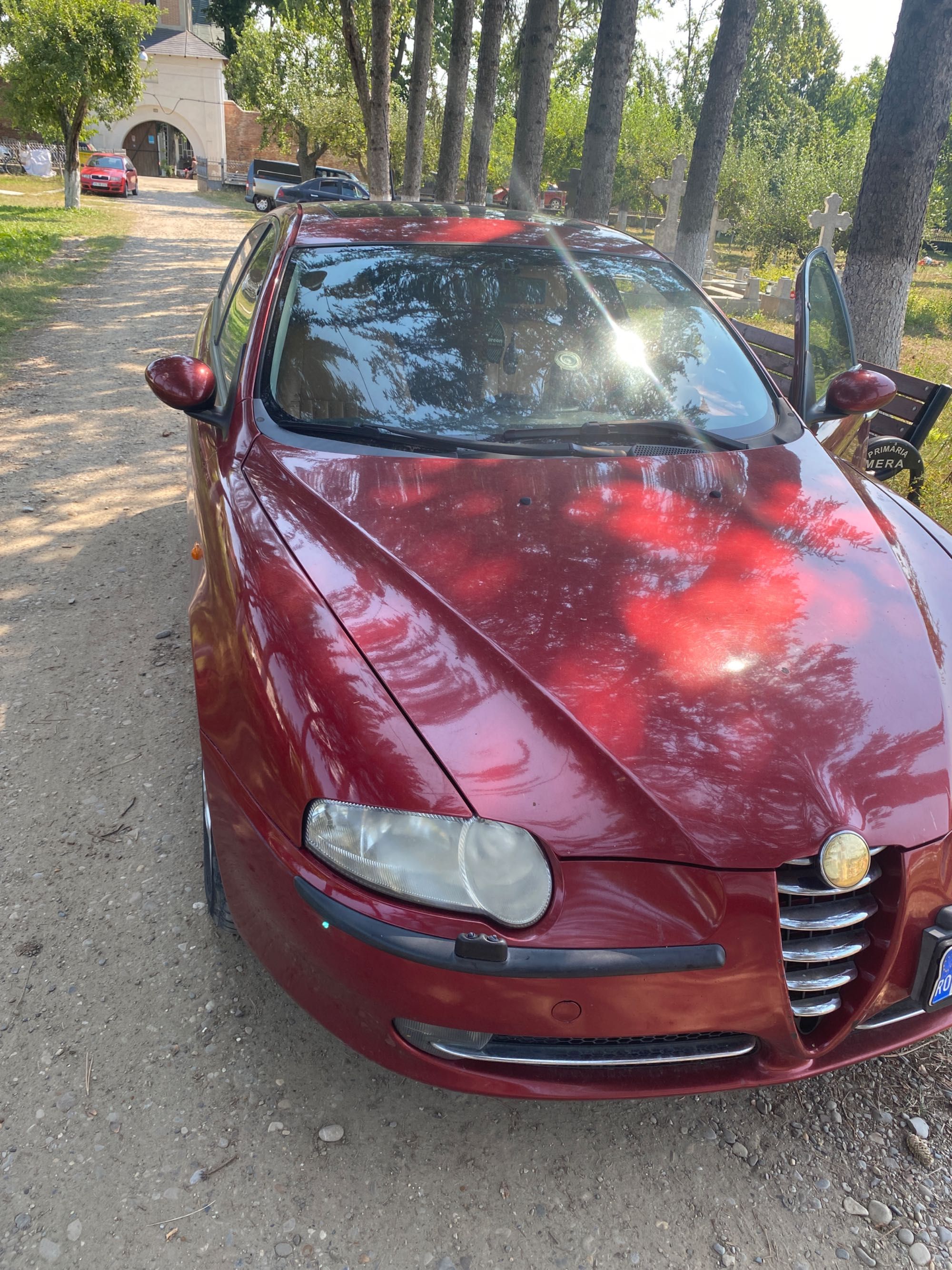 Vând auto Alfa Romeo