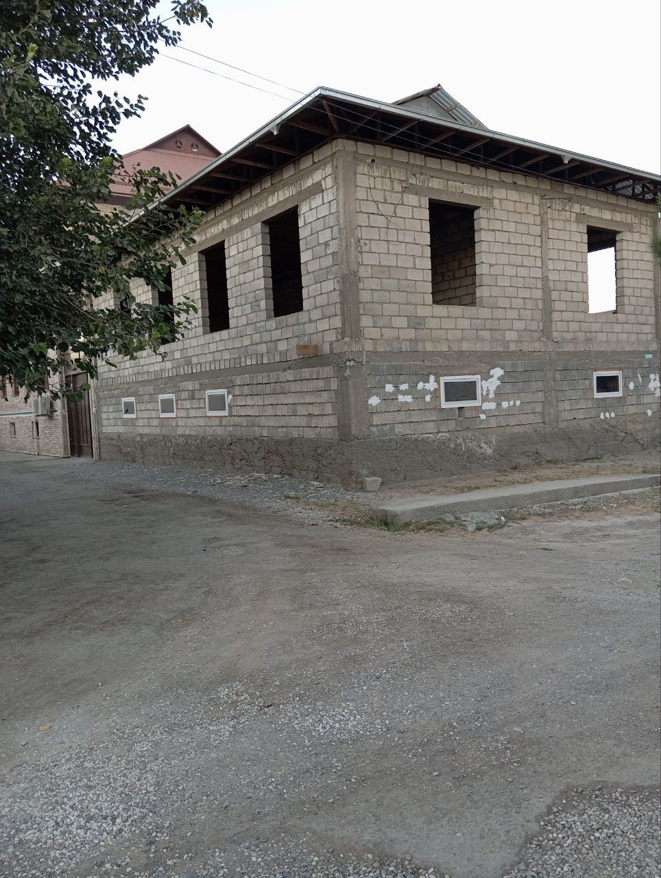 Sirochni sotiladi