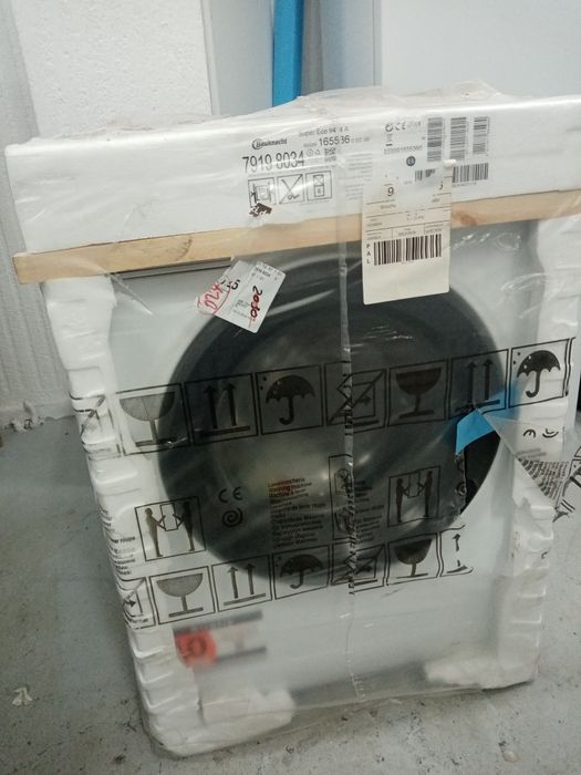 Mașina de spălat rufe Bauknecht 9 kg clasa A