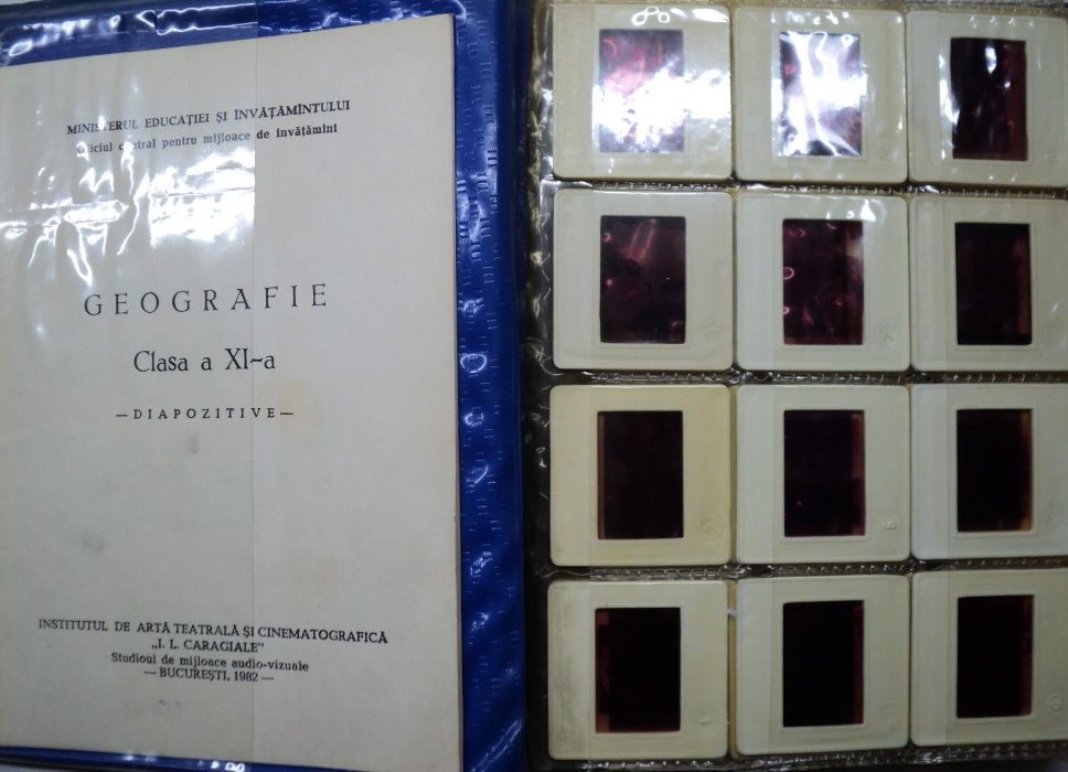 COLECTIE: Diapozitive "Geografie Clasa a XI-a" VINTAGE 1982 + catalog
