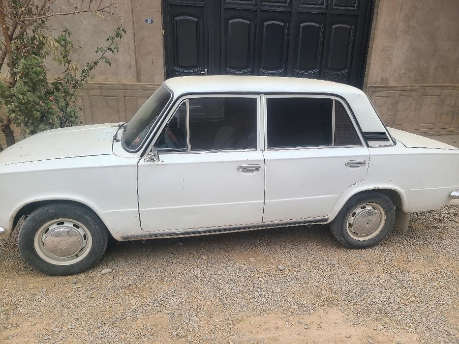 210011 sotiladi narxiga yarasha