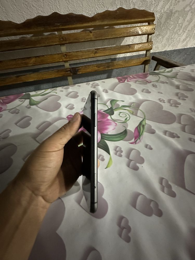 Iphone 11 64 g 73%