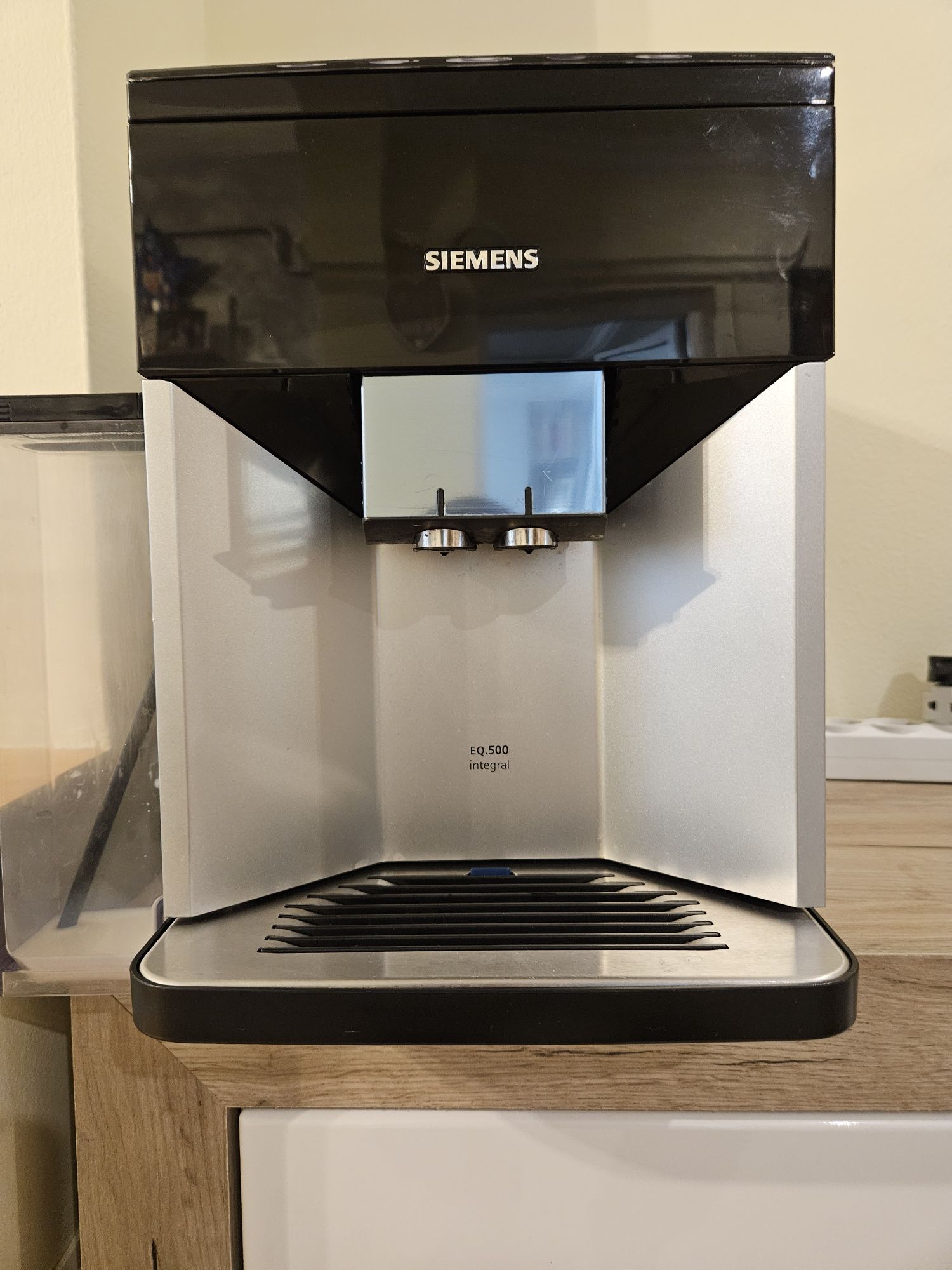 Espressor Siemens EQ500 Integral