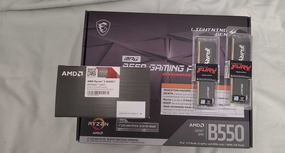 kit gaming cu AMD Ryzen 5 5600GT +msi b550 Gaming +32 gb ram 3200
