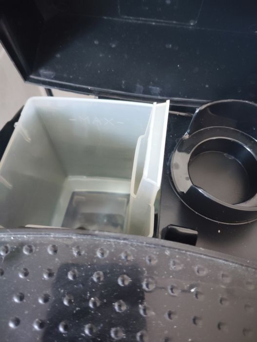 Vand espresor delonghi