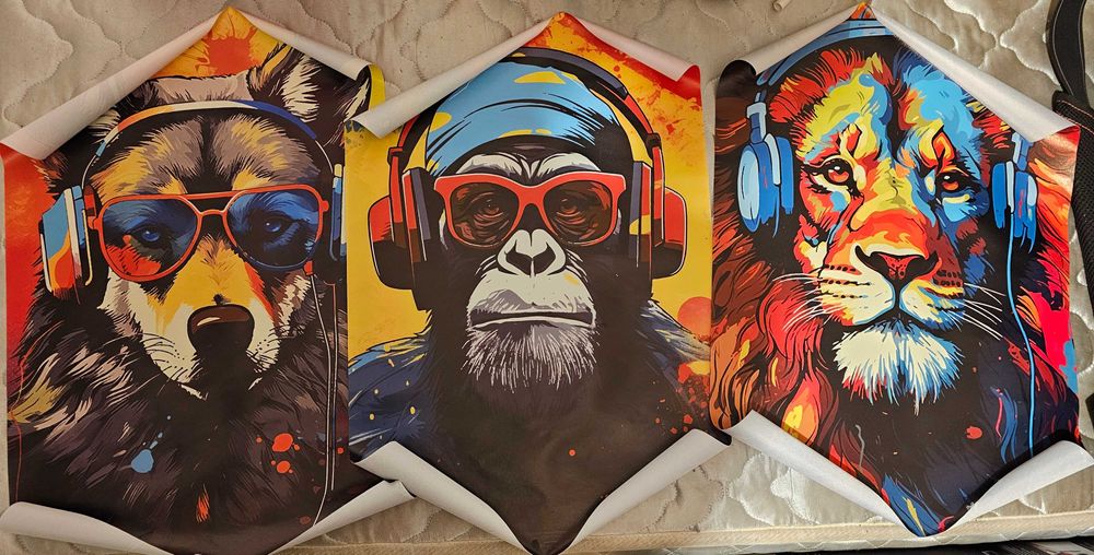 Фънки модерен постер