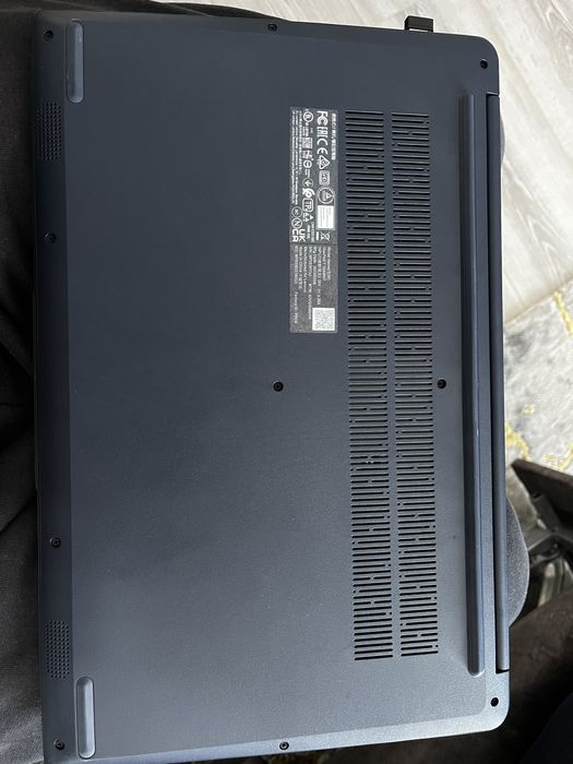 Laptop Lenovo IdeaPad 1