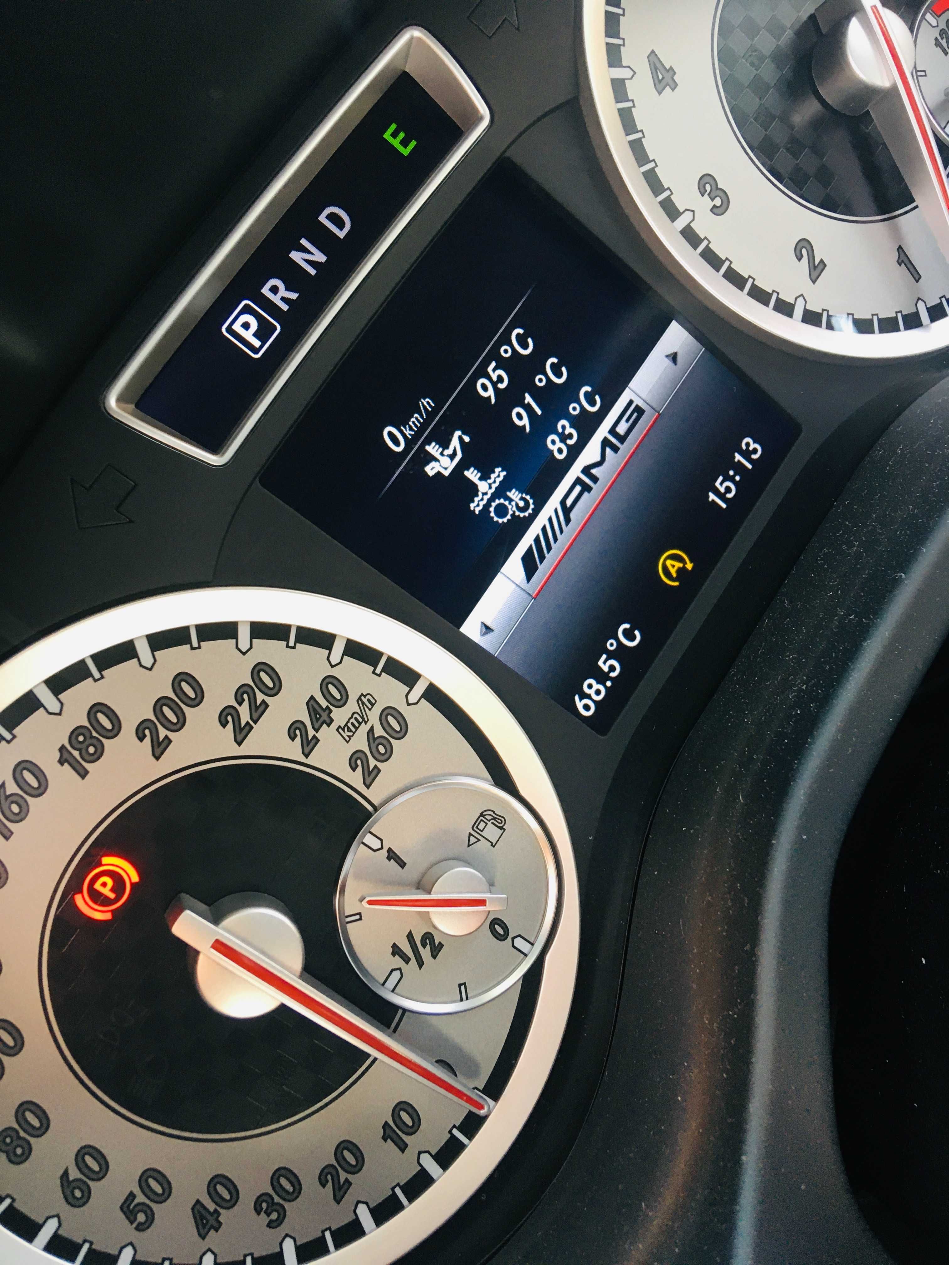 Активиране на AMG Меню на Mercedes Оригинално АМГ Меню Dashboard