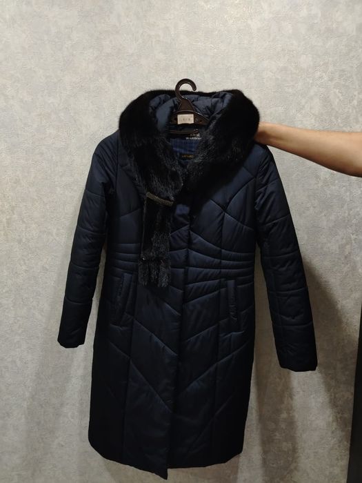 Зимняя куртка с норковым воротником