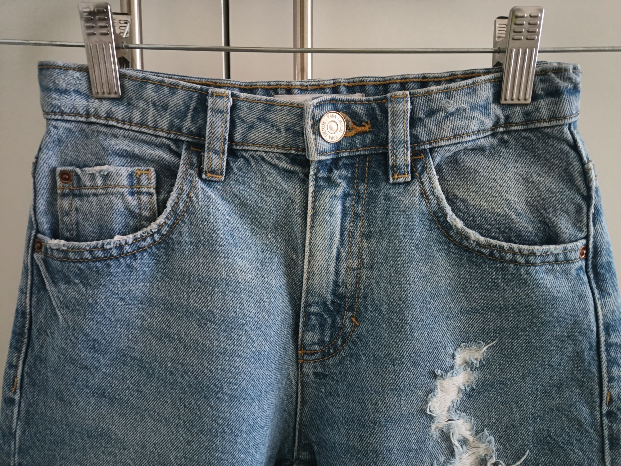 Детски дънки Zara