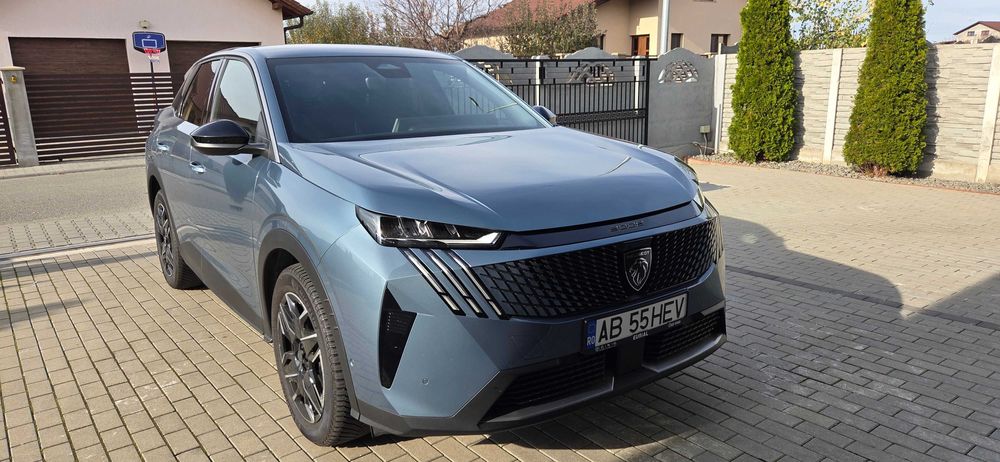 Peugeot 3008 Hybrid 145 e-DSC6 Allure, 11.000 km, garantie 2028