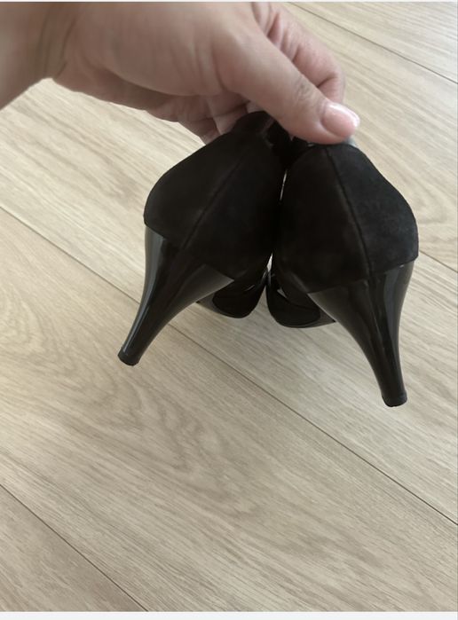 Pantofi dama piele intoarsa Caprice