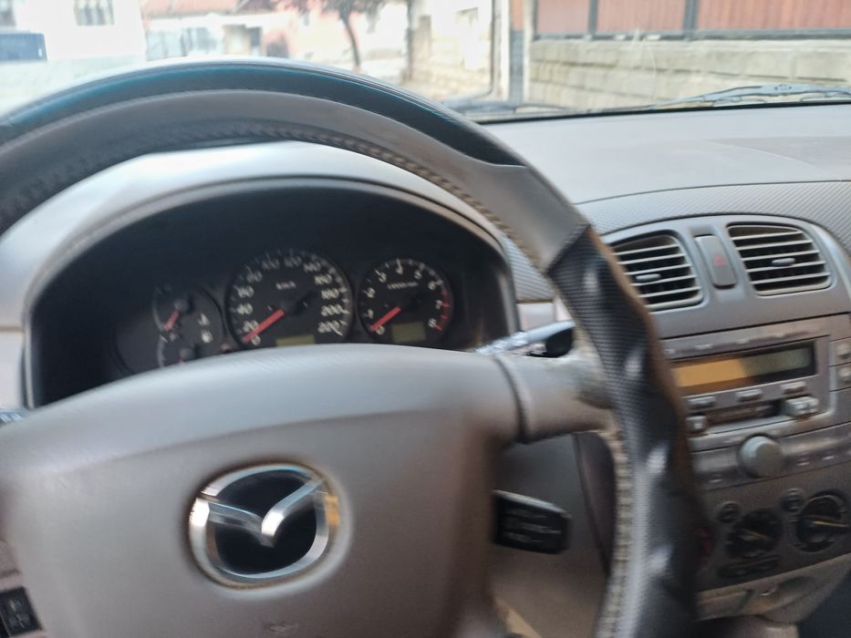 Мазда Примаси 1.8 бинзин цял за части