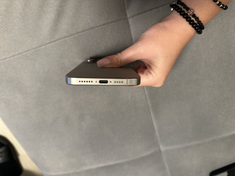iPhone 15 Pro Max