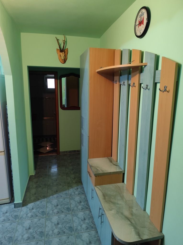 Apartament de închiriat