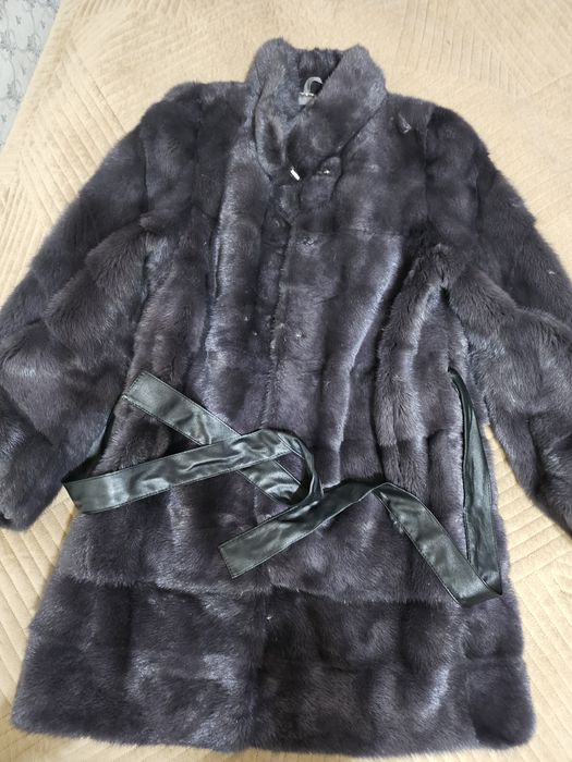 Продам норковую шубу