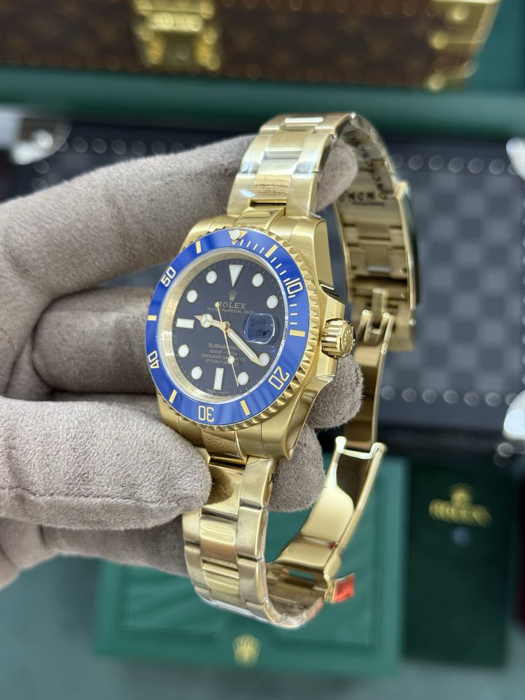 Rolex Submariner Gold