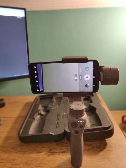 DJI Osmo Mobile 2