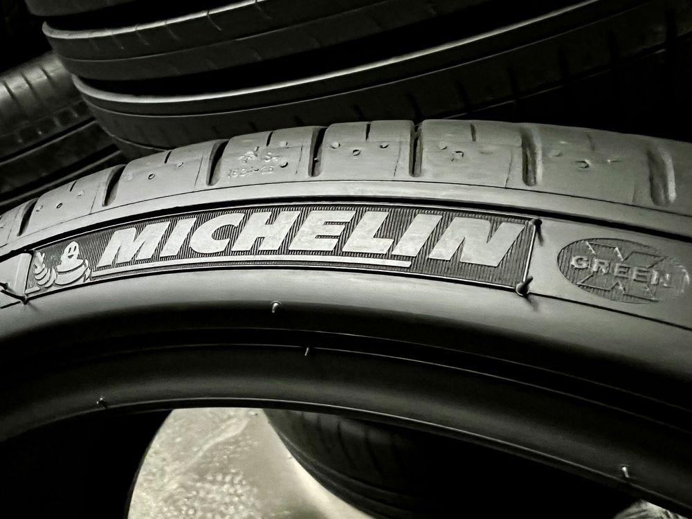 245/35/20 Michelin DOT:21/22г. 4бр