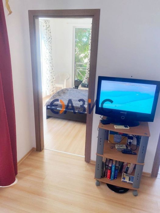 Продава се Тристаен апартамент в к.к. Слънчев бряг - 67 кв.м за 993 €/кв.м - Снимка #4