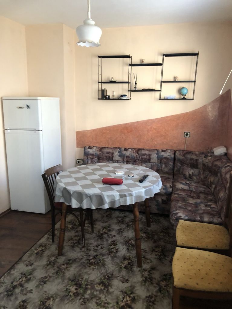 Продава се Четиристаен апартамент в Средец - 101 кв.м за 446 €/кв.м - Снимка #1