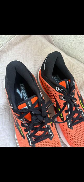 adidasi brooks adrenalin 22 nr 42