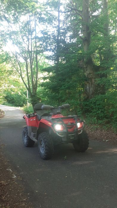 Vând atv can-am Outlander Max 400xt
