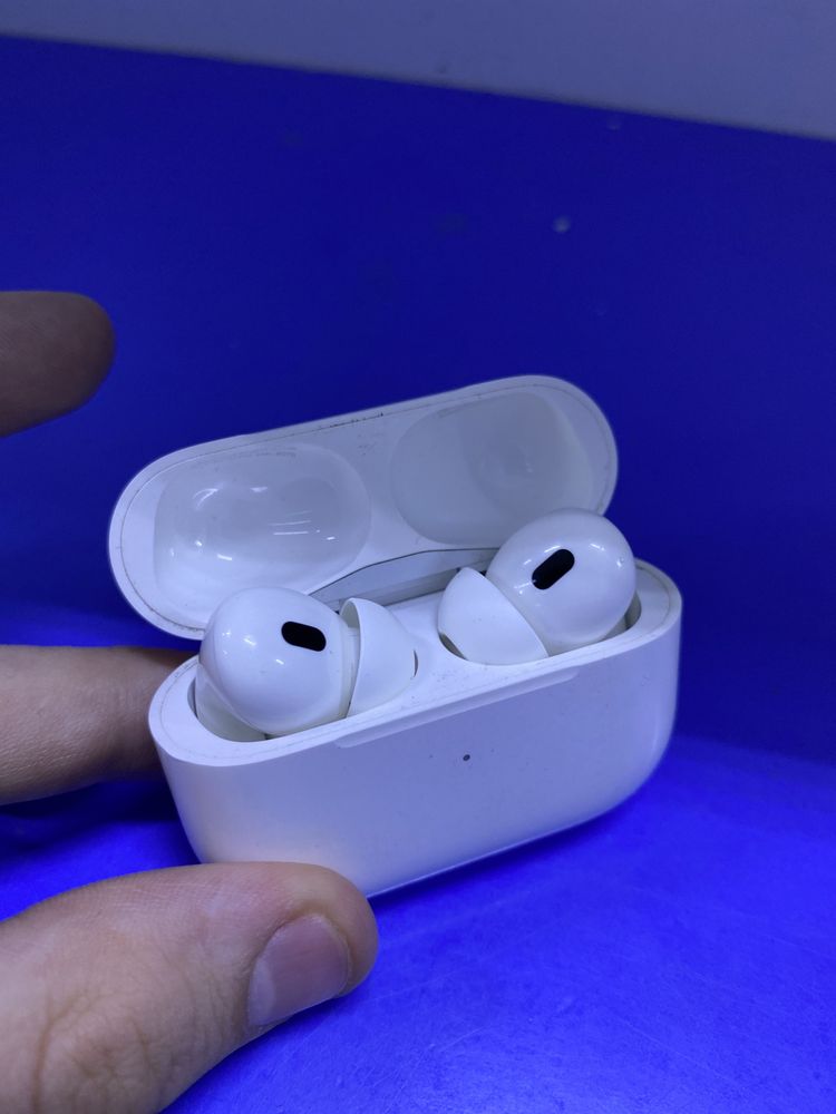 Air pods 2 Актив маркет рассрочка без процентов